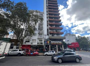Departamento · 82m² · 3 Ambientes · Departamento de 2 Dorm. en Alquiler