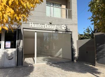 Local comercial · 50m² · 2 Ambientes · Excelente Local en Alquiler en Cinco Saltos