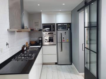 Departamento de 3 ambientes, Recoleta · Amplio Tres Ambientes Reciclado
