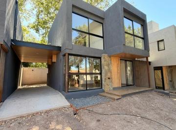 PH · 120m² · 5 Ambientes · 1 Cochera · Duplex en Arguello