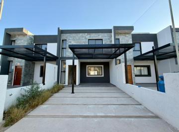 PH · 124m² · 3 Ambientes · 1 Cochera · Dúplex 2 Dorm a Estrenar Valle Cercano