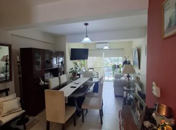 Departamento · 55m² · 3 Ambientes · 1 Cochera · Departamento Dos Dorm. con Cochera