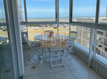 Foto1 · Apartamento en Venta de 3 Dorm. y Servicio en Torre Nueva York, Punta del Este, Playa Brava