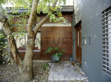 Casa · 165m² · 4 Ambientes · 2 Cocheras · Casa en Venta en Villa Elisa 3 Dorm. Parque y Pileta