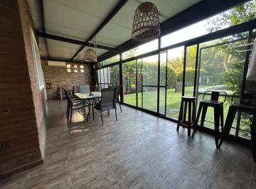 Casa · 176m² · 5 Ambientes · 2 Cocheras · Venta Casa Tres Dorm. Funes