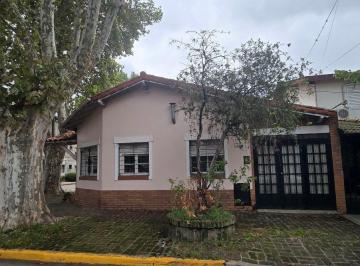 Casa · 3 Ambientes · 1 Cochera · Casa 3 Amb C/ Patio + Garage Cubierto