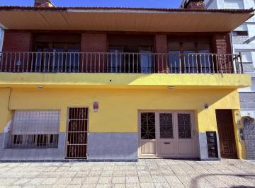 Frente Planta Alta · PH 3 Ambientes Al Frente con Balcon y Terraza