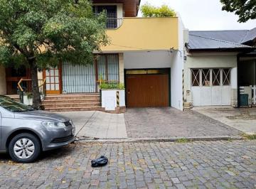 Garage · 12m² · Alquiler Cochera Muy Cerca de Av Irigoyen