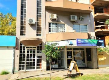 Edificio de 12 ambientes, Ituzaingó · Locales y Oficinas Comerciales en Venta Ituzaingo Norte