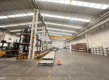Bodega-Galpón · 8000m² · Galpón en Valentin Alsina