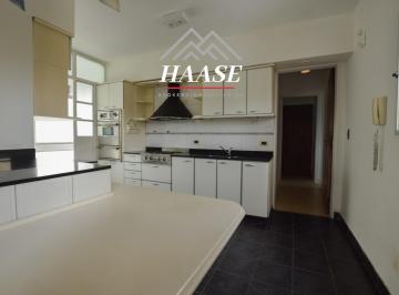 Departamento · 107m² · 4 Ambientes · 1 Cochera · Depart 4 Amb Balcón Deps Cochera Fija Muy Luminoso Flores
