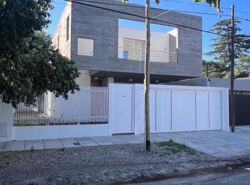Casa de 3 ambientes, Córdoba · Zona Hospital Allende