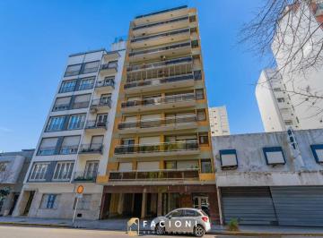 Departamento de 4 ambientes, Mar del Plata · Departamento 4 Ambientes con Cochera - Plaza Mitre