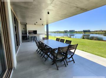Casa · 265m² · 6 Ambientes · 3 Cocheras · Venta Casa Al Lago en El Naudir