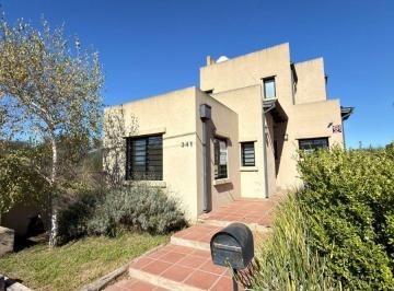 Casa de 4 ambientes, Tandil · Casa en Venta de 3 Dorm. - Zona Punto Tandil - Apta Crédito
