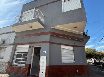 Casa de 3 ambientes, Lanús · Se Alquila Duplex de Tres Ambientes con Cochera