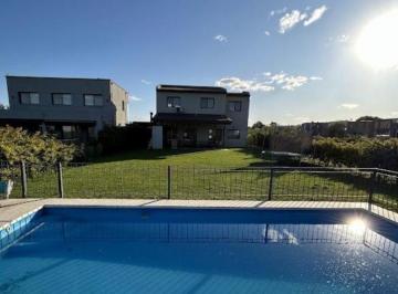 Casa de 6 ambientes, Pilar · Dueño Vende