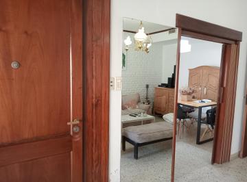 Casa de 3 ambientes, Tandil · Tandil. Casa Grande y Céntrica Lista Para Habitar. Local a La Calle