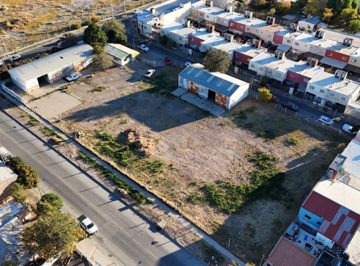 Bodega-Galpón · 400m²