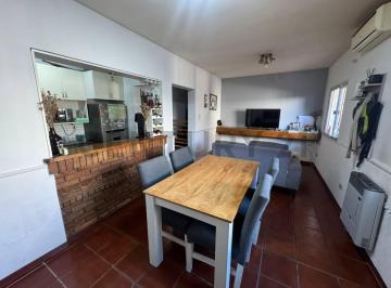 Casa · 88m² · 3 Ambientes · 1 Cochera · Departamento/duplex en Venta en Barrio Cerrado