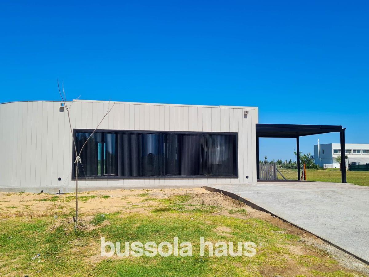 Casa en Venta Lote Interno en Nativas 3 Dormitorios + Escritorio