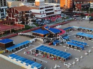 Departamento de 3 ambientes, Villa Gesell · Vendo /permuto Dpto Villa Gesell Frente Al Mar
