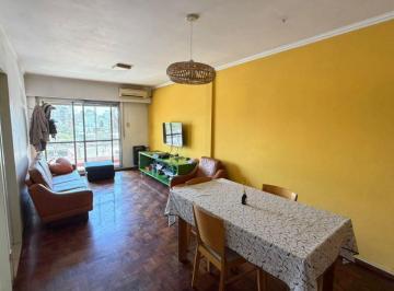 Departamento de 4 ambientes, Rosario · Departamento de 80 m², 3 Dorm. con Balcón Al Frente.