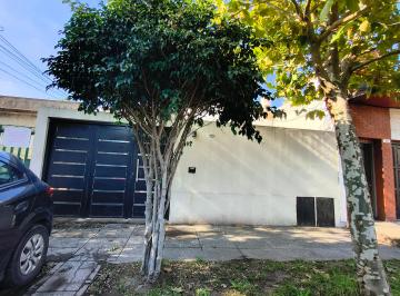Casa de 3 ambientes, Villa Lugano · Excelente PH Tipo Casa Refaccionado a Nuevo