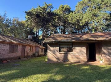 Casa · 120m² · 3 Ambientes · 1 Cochera · 1059 - Chorlo y Quebracho
