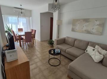 Departamento de 3 ambientes, Tres de Febrero · Excelente 3 Ambientes con Cochera. Dueño Directo. Escucha Oferta