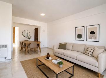 Departamento · 85m² · 4 Ambientes · 1 Cochera · Venta 3 Amb. C/ Balcón, Dependencia Serv. Paternal