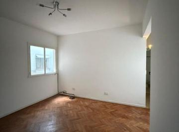 Departamento de 2 ambientes, Saavedra · Dpto. en Alquiler - 2 Amb - 38 m² - Moldes Al 3.800 - Saavedra - $650.00 - C/bajas Expensas.