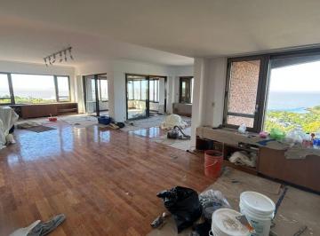 Departamento de 5 ambientes, Vicente López · Alquilo Depto Tres Dorm. + Dependencia + Cochera - La Lucila