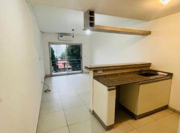 Departamento de 1 ambiente, Quilmes · Alquiler Monoambiente Bernal Centro con Cochera