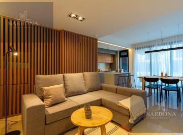 Casa · 131m² · 5 Ambientes · Venta Casa 4 Dorm. en Fisherton con Jardín, Piscina, Parrillero y Terraza Exclusiva.