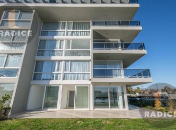 Departamento · 69m² · 3 Ambientes · 1 Cochera · Venta Pilar - 3 Ambientes - a Estrenar! Muy Luminoso, Ambientes Amplios