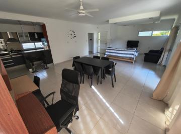 Quinta vacacional · 132m² · 2 Ambientes · 2 Cocheras · Venta - Casa - Quinta en Arroyo Leyes - Santa Fe