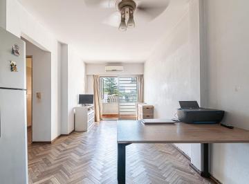 Departamento · 53m² · 3 Ambientes · 1 Cochera · Venta de Excelente Departamento 3 Ambientes con Balcon y Cochera en San Isidro