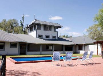Casa de 7 ambientes, San Javier · Amplia Casa a La Venta en Yacanto