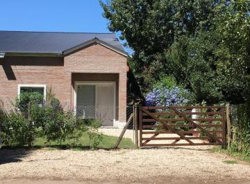 Casa · 95m² · 5 Ambientes · Casa en Venta - 3 Dorm. 2 Baños - Mar del Plata