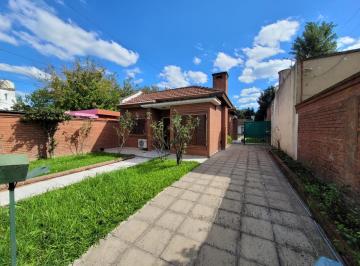 Casa · 200m² · 5 Ambientes · 2 Cocheras · En Alquiler | Importante Propiedad en Moreno Centro Lado Norte - Lote de 10 X 60 - Contrato 1 Año