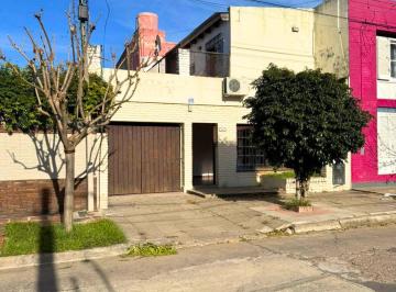 Casa de 5 ambientes, San Pedro · Hermosa Casa en Zona Residencial – 9 de Julio Nº 335