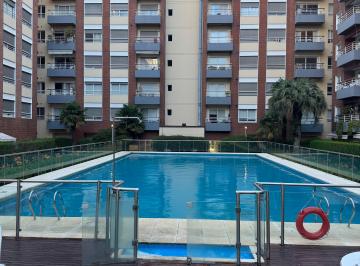 Departamento de 2 ambientes, Puerto Madero · Departamento Duplex con Balcón Piso Alto, Amenities Piscina Gym