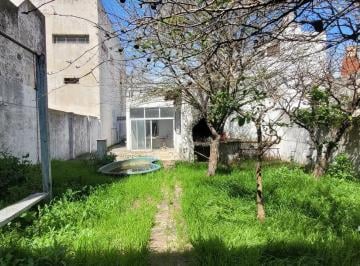 Casa · 106m² · 3 Ambientes · 1 Cochera · Casa C/ Local, en Venta, 3 Amb C/ Parque, Villa Martelli, Vicente Lopez.