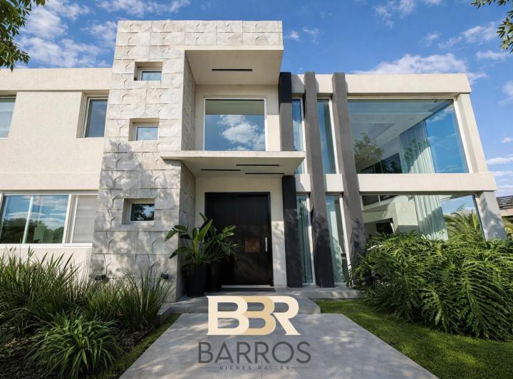 Casa · 1200m² · 6 Ambientes · 6 Cocheras