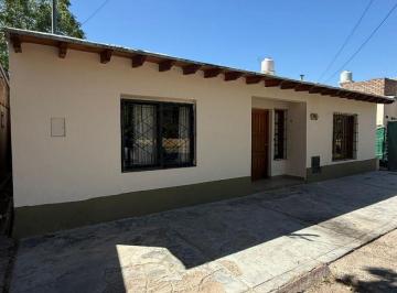 Casa de 7 ambientes, Gobernador Benegas · Vendo Casa en Godoy Cruz Mendoza