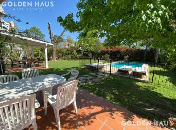 Casa · 160m² · 8 Ambientes · 4 Cocheras · Casa - Mayling Club de Campo