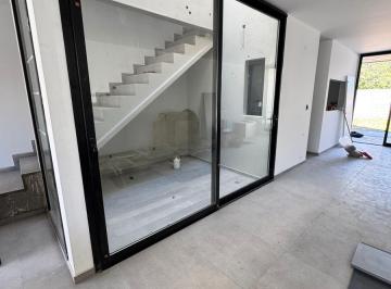 PH · 180m² · 5 Ambientes · 2 Cocheras · Duplex 3 Dor C/ Patio y Cochera - La Luisita