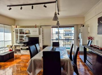 Departamento · 93m² · 4 Ambientes · Piso Alto en Recoleta | 4 Ambientes en Esquina | 103 m²