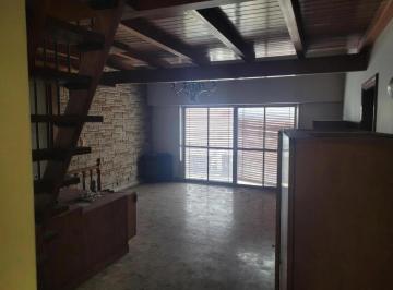 Departamento · 140m² · 4 Ambientes · 2 Cocheras · Departamento en Venta - 3 Dorm. 2 Baños - Banfield